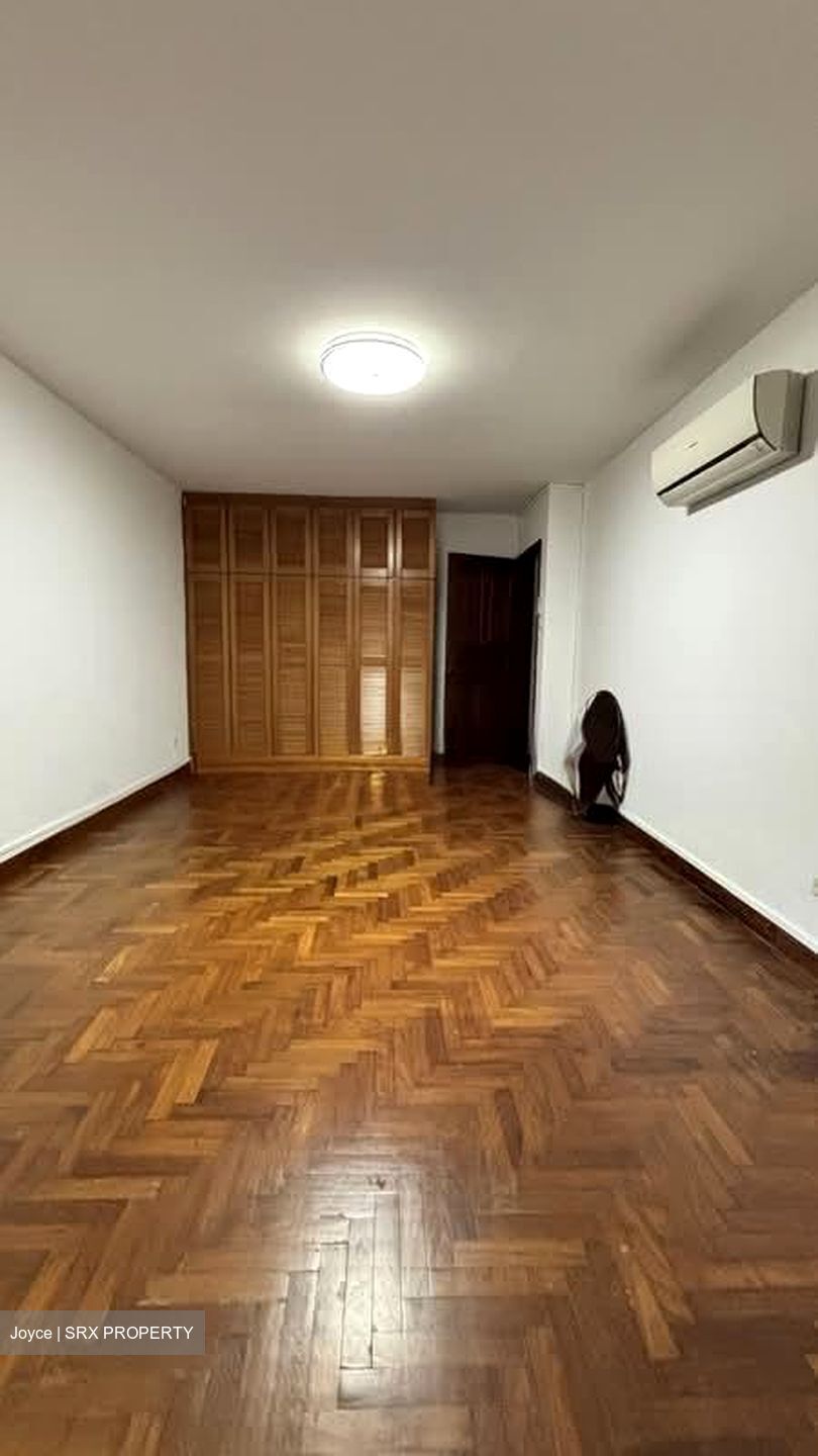 Cascadale (D16), Condominium #580419351